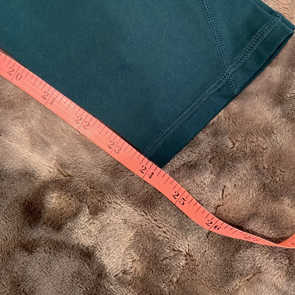 Fabletics leggings - Picture 3 of 8